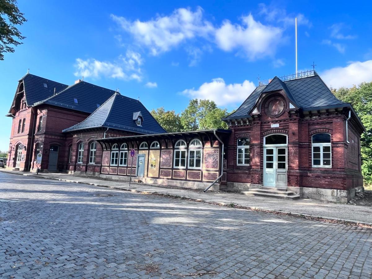 Schlossbahnhof Балленштедт Екстер'єр фото